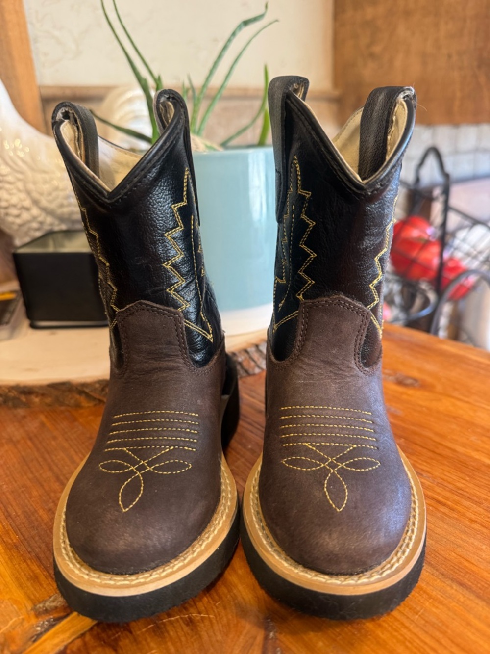 Old West Brown and Black Kids Western Pull-On Boots